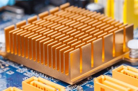 what is heat sink compound made of